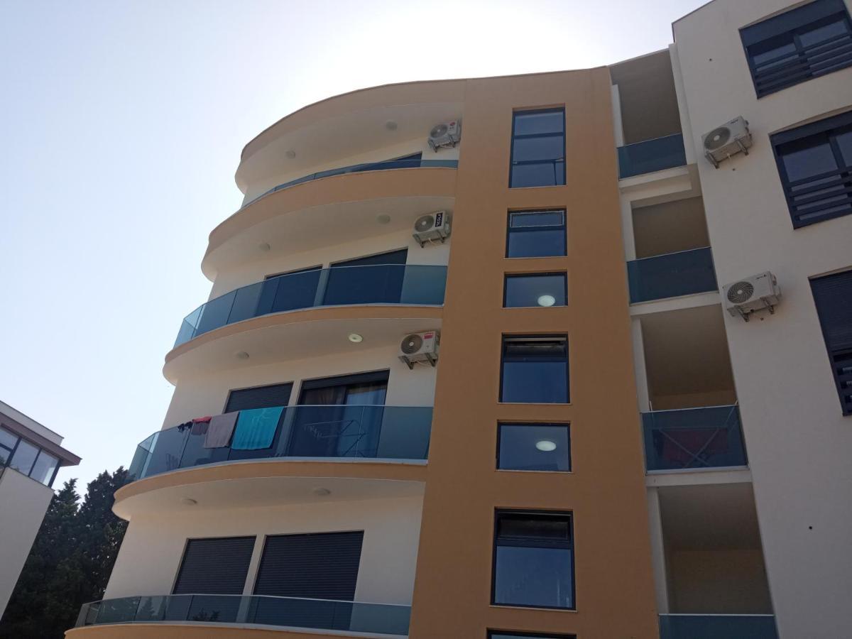 Apartman Ami Ulcinj Luaran gambar